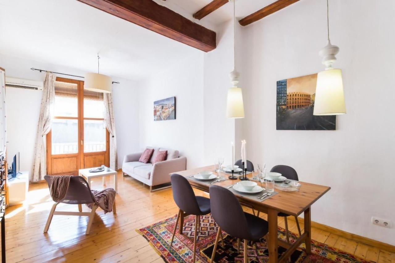 Old Town Plaza Negrito By Nomad Host Apartment Valencia Exterior photo
